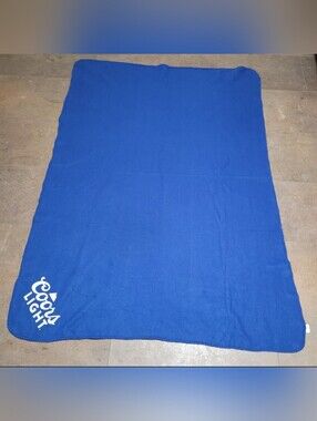 FREE with Purchase ⭐️ Coors Light Blue Logo Fleece Lightweight Throw Blanket
